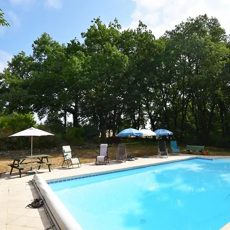 Villa La Chenaie, Maison Ancienne Pour 13 Personnes- Clevacances 3 Cles Castella (Lot-et-Garonne)