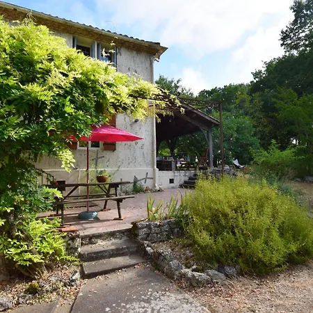 La Chenaie, Maison Ancienne Pour 13 Personnes- Clevacances 3 Cles Villa